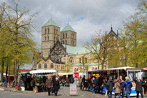 Wochenmarkt am Dom in Münster
